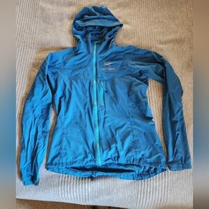 Arc'tyrex Squamish Wind Jacket, Small
